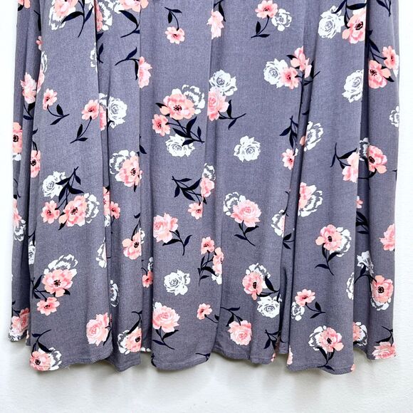 Torrid Women Floral Trapeze Swing Mini Dress Size 4 Gray Pink Lace Up Neck 4X - Picture 4 of 7